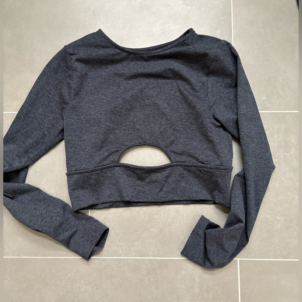 Isla Movement Cropped Long Sleeve Medium